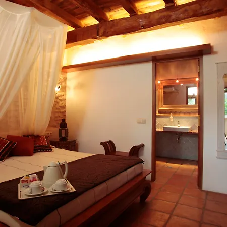 Lluc Boutique Country & San Rafael De Sa Creu